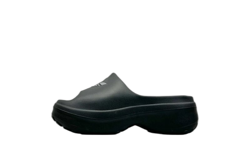 Adidas Classic Black Slides: Cushioned Unisex Rubber Sandals