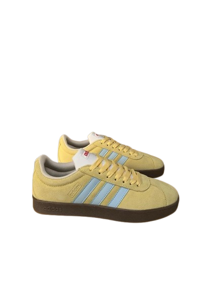 adidas Classic Suede Sneakers: Beige Retro Unisex Shoes