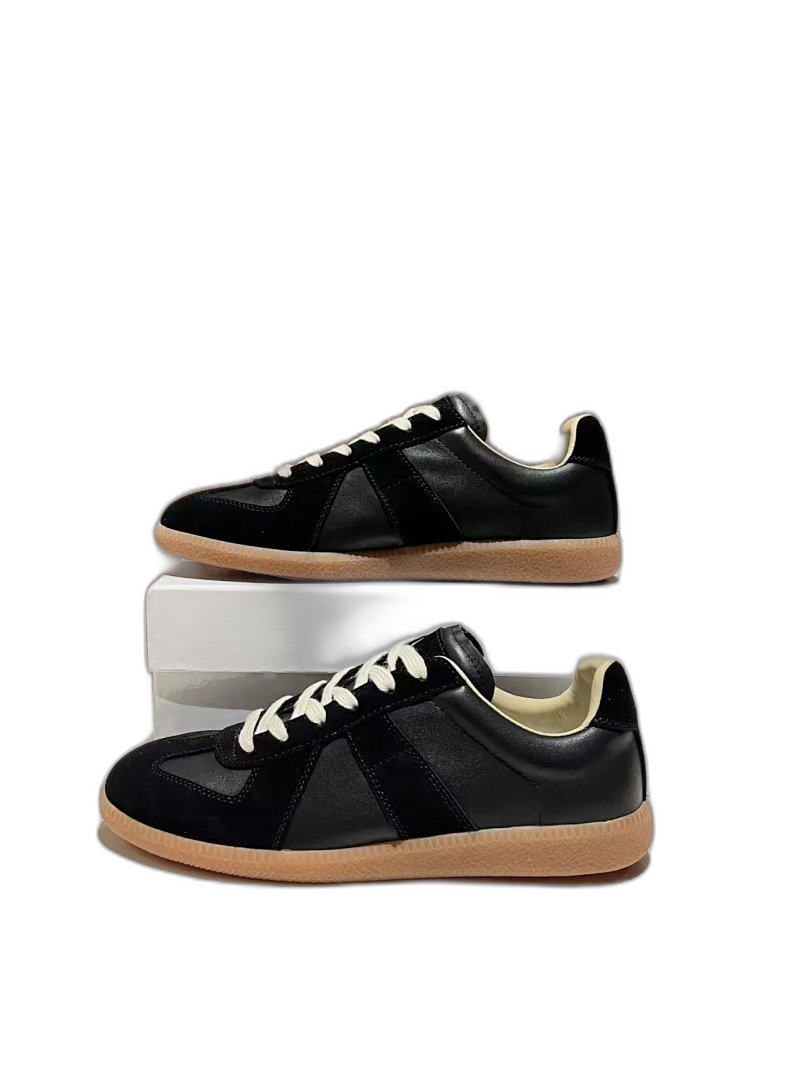 Maison Margiela Black Leather Lace-Up Sneakers Unisex