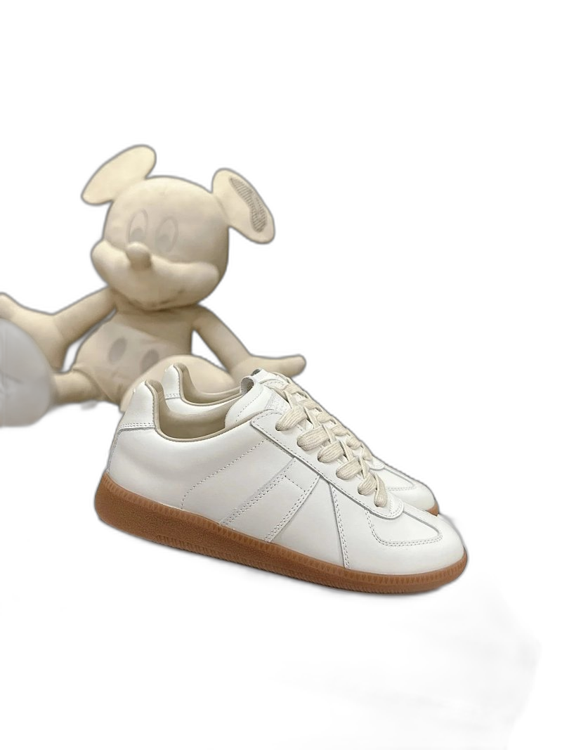 Maison Margiela White Leather Unisex Sneakers