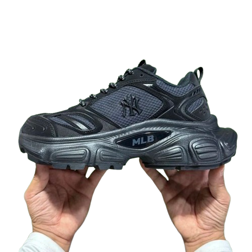 MLB Chunky Sole Black Sneakers: Cushioned Mesh & Leather