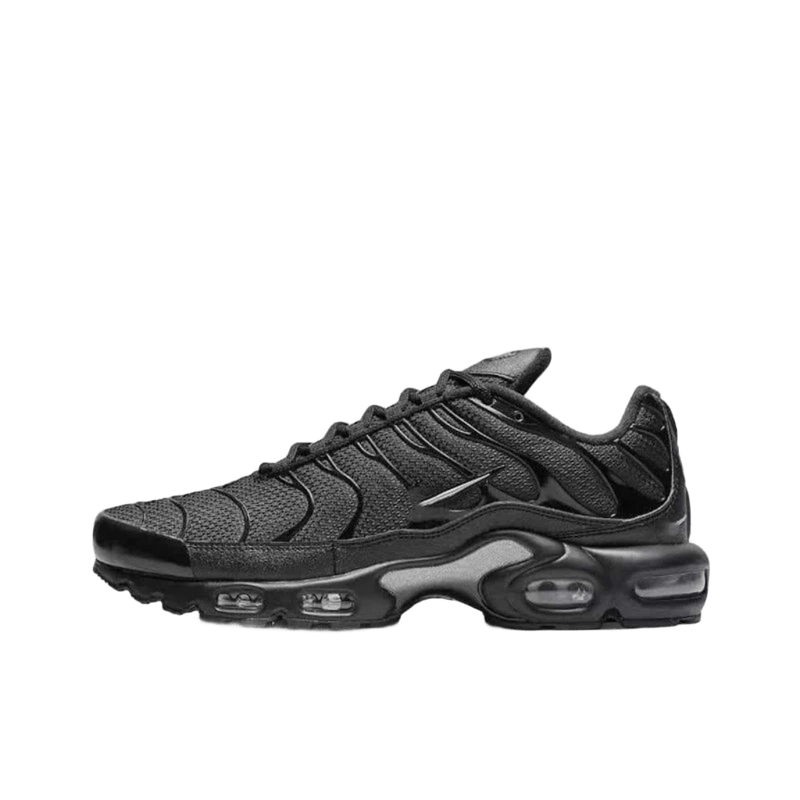 Nike Air Max 95 Black Leather Mesh Sneakers