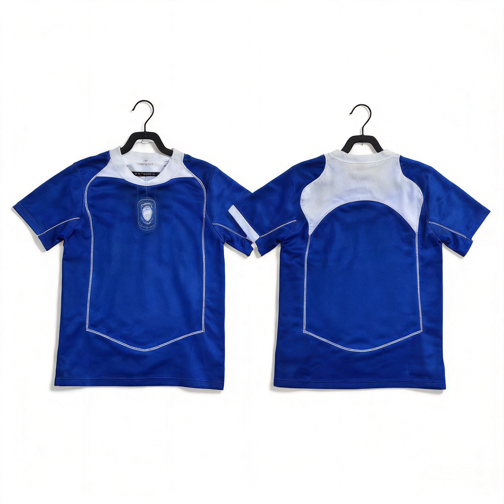 Nike Black Breathable Athletic Wear for Men & Women