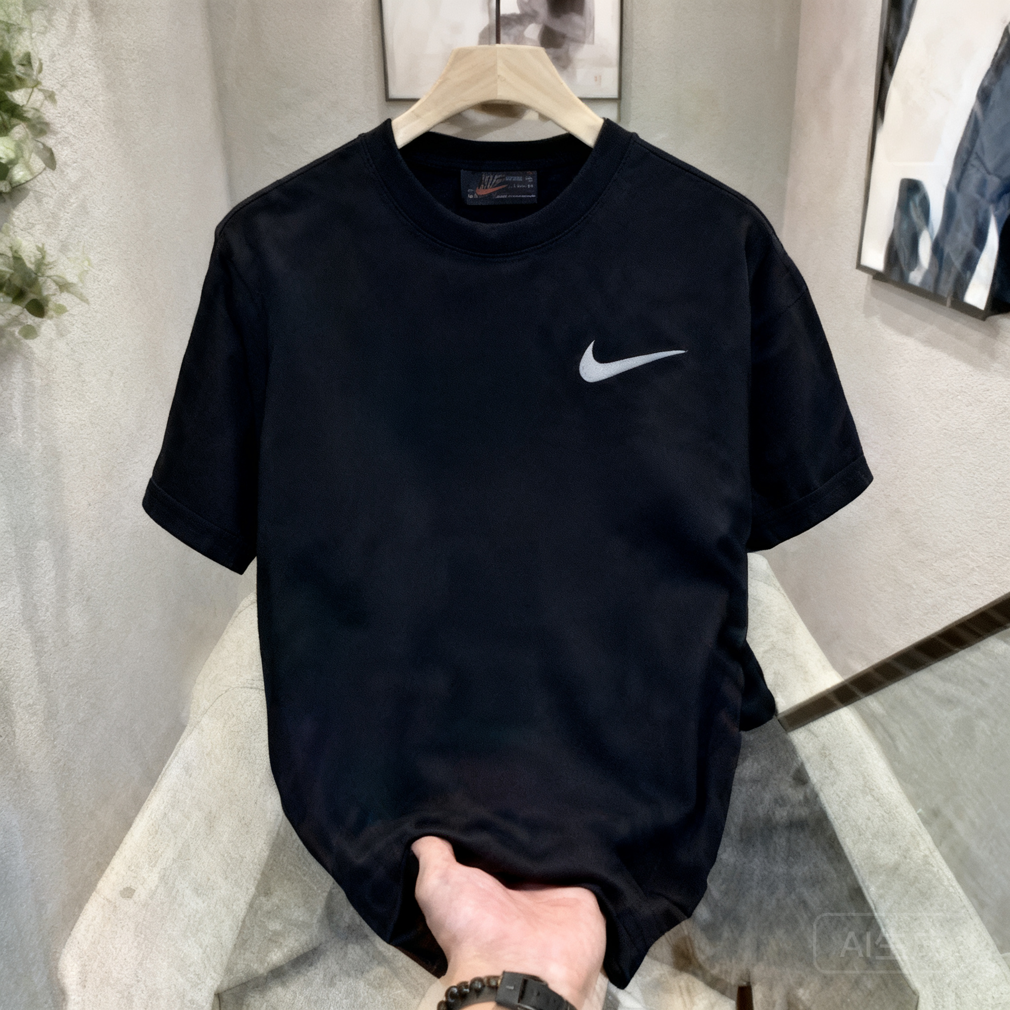 Nike Black Breathable Streetwear for Men & Women
