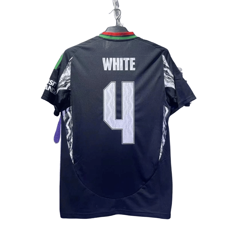 Nike Jerseys: Breathable Moisture-Wicking Sportswear